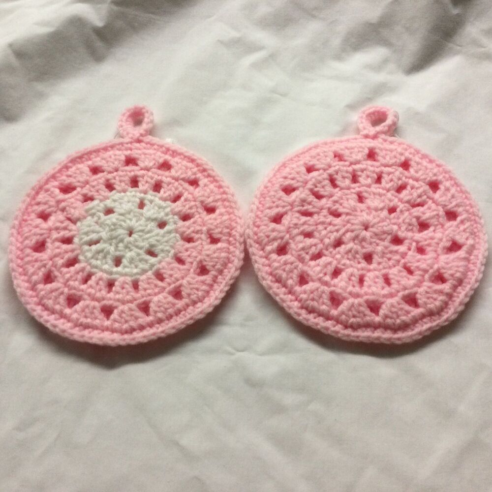Crochet Warming Pads Pot Holders Pink & White Circle Set of 2 New